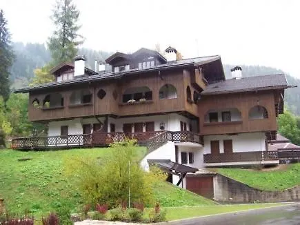 Garni Pecol Bed and Breakfast Fusine Bed & Breakfast Fusine (Belluno)