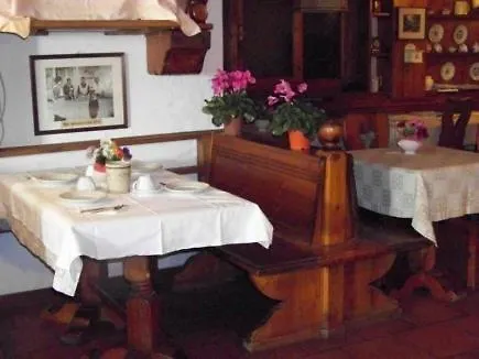 Garni Pecol Bed & Breakfast Fusine